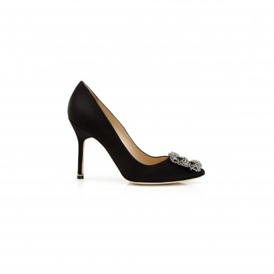 MANOLO BLAHNIK HANGISIBLACK SATIN JEWEL BUCKLE PUMPS 9XX-0664-0033